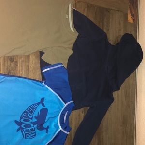 Lot of 3 shirts and hoodie.